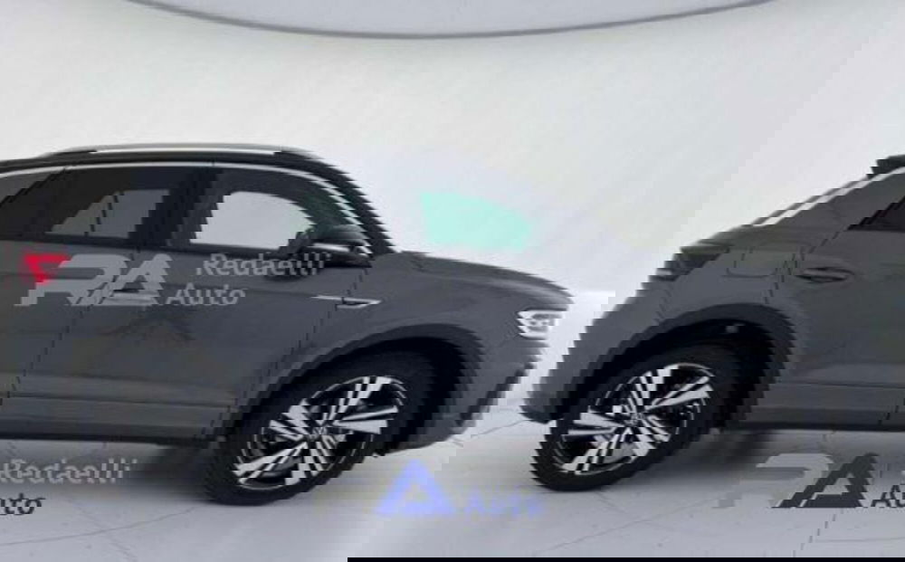 Volkswagen T-Roc nuova a Lecco (5)