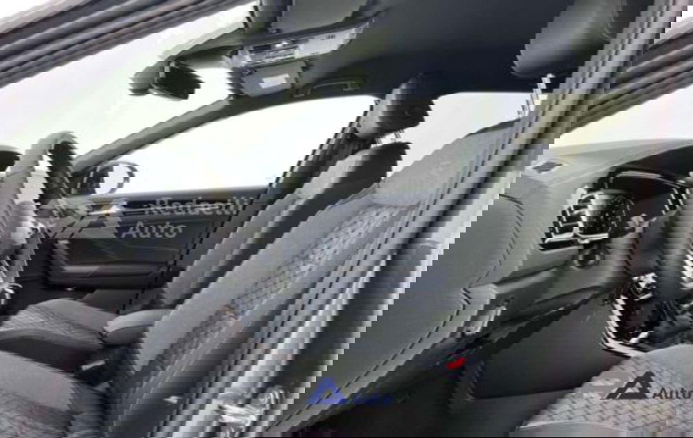 Volkswagen T-Roc nuova a Lecco (7)