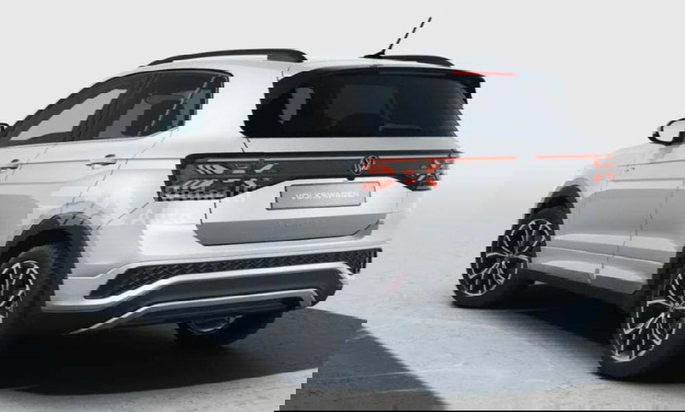 Volkswagen T-Cross nuova a Lecco (3)