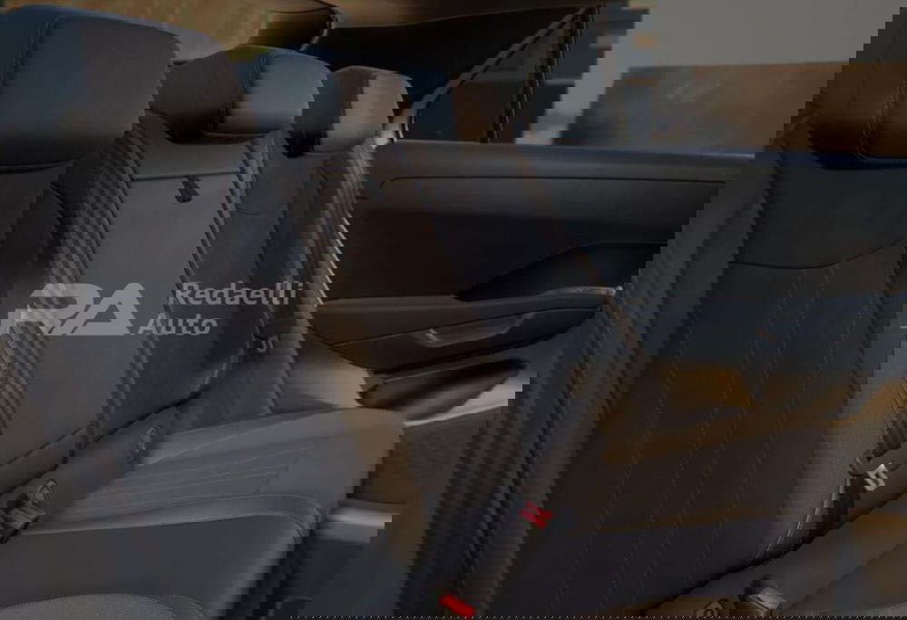 Volkswagen T-Roc nuova a Lecco (8)