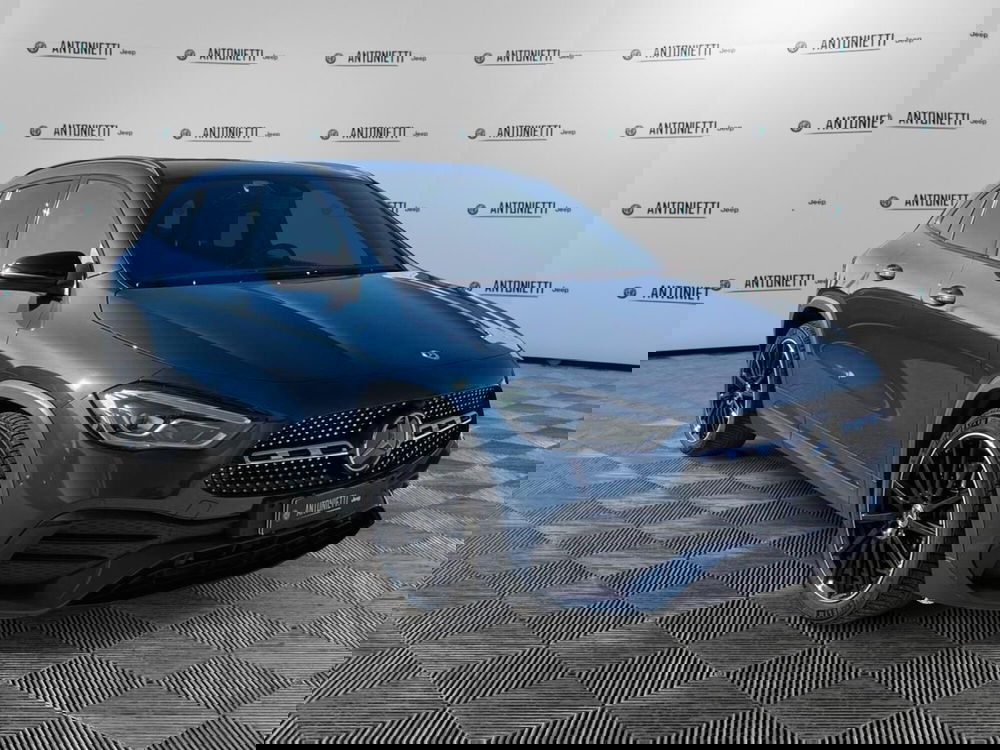 Mercedes-Benz GLA SUV usata a Ancona (3)