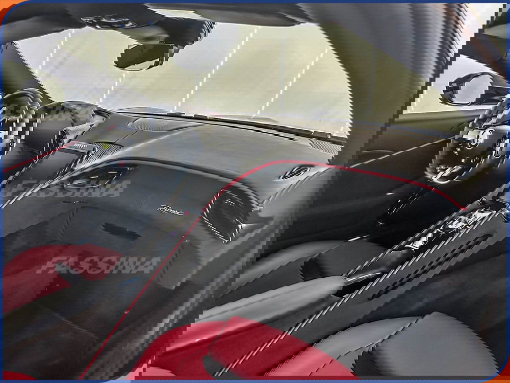 Ferrari Roma Coupé usata a Milano (13)