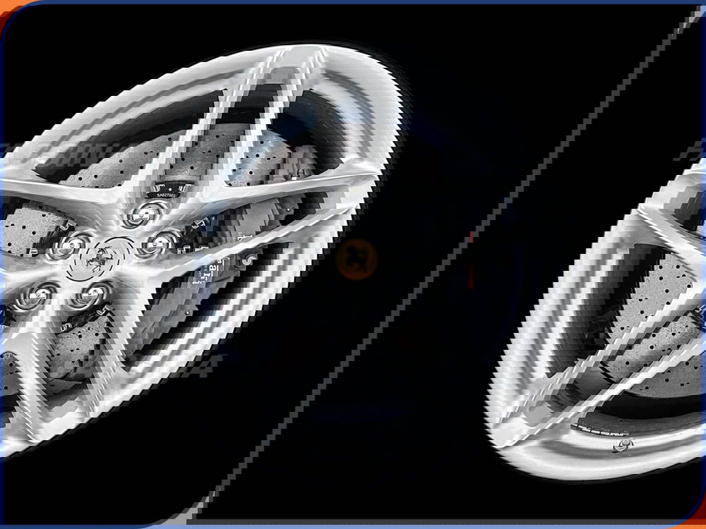 Ferrari Roma Coupé usata a Milano (8)