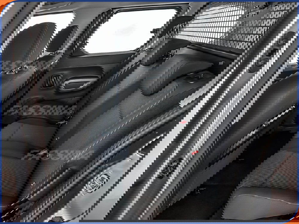 Fiat Doblò nuova a Milano (11)