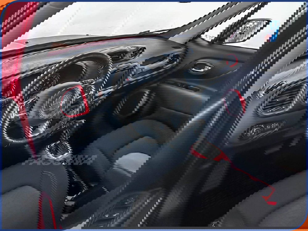 Jeep Renegade usata a Milano (9)