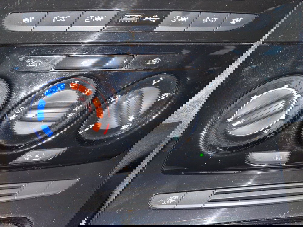 Lancia Ypsilon usata a Lodi (13)