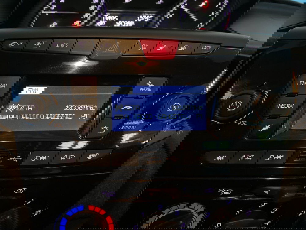 Lancia Ypsilon usata a Lodi (14)