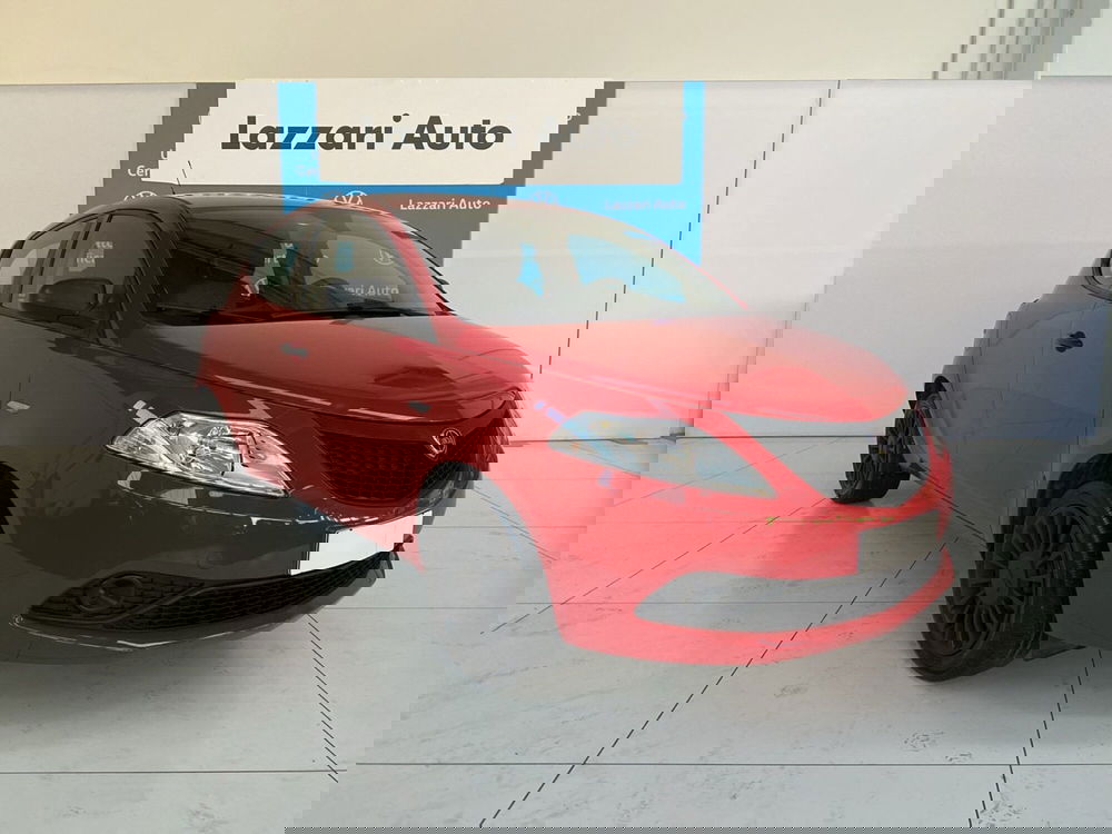 Lancia Ypsilon usata a Lodi (3)