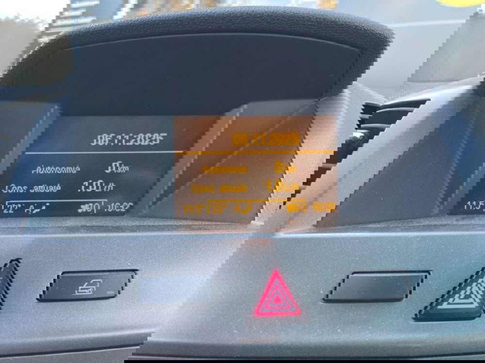 Opel Zafira usata a Lecco (10)