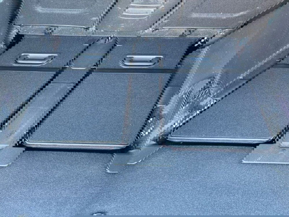 Opel Zafira usata a Lecco (14)