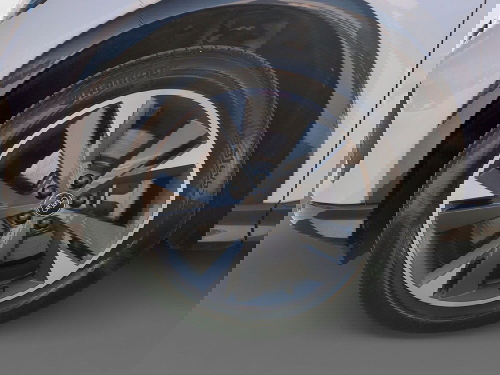 Audi Q4 Sportback usata a Agrigento (14)