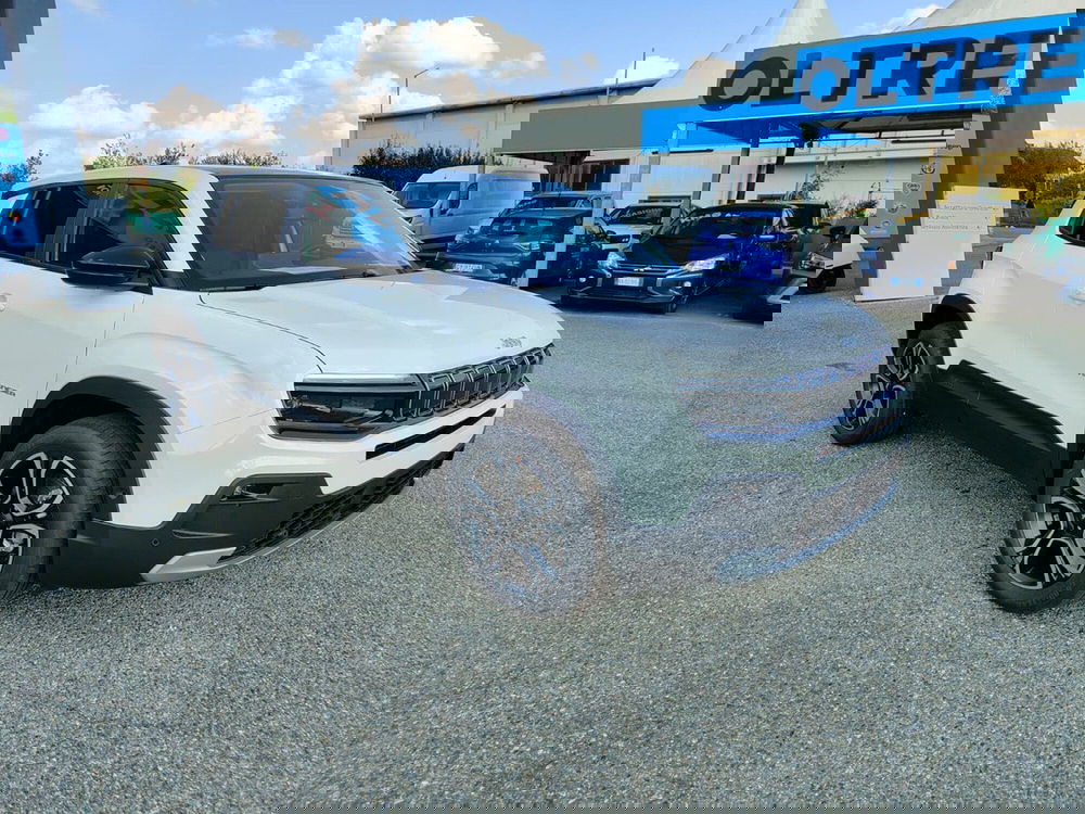 Jeep Avenger nuova a Torino (3)