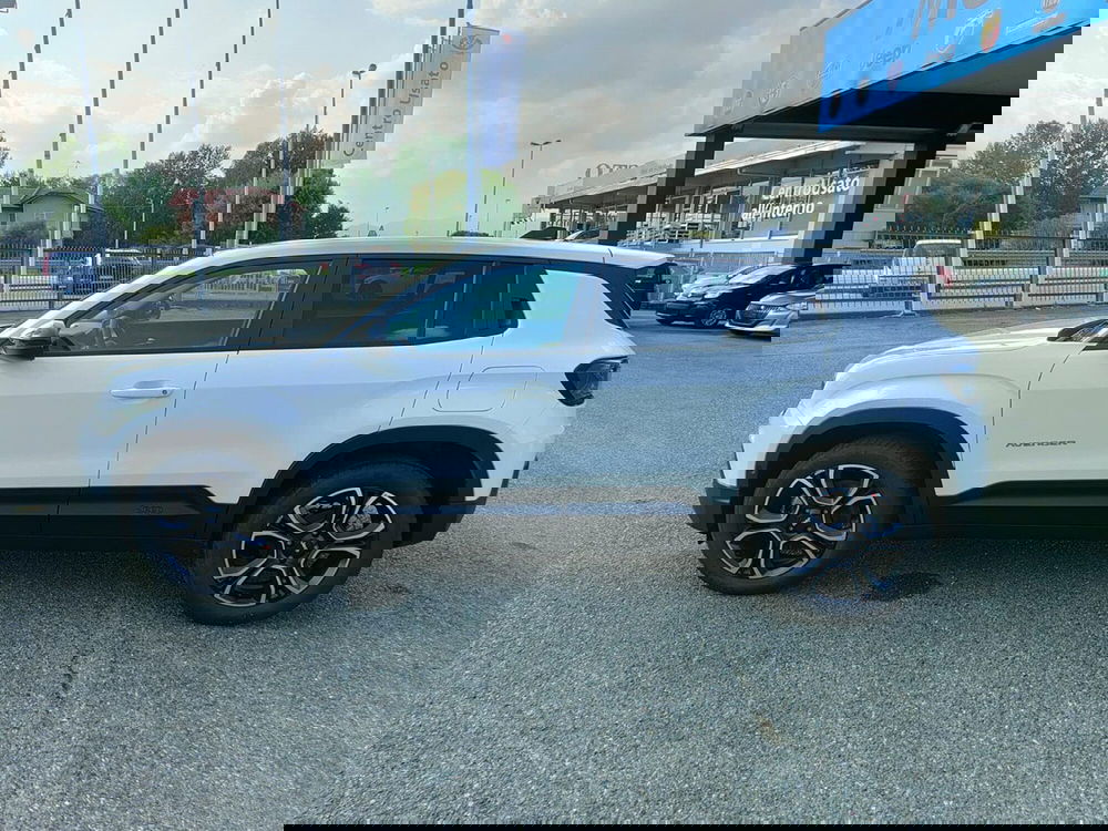 Jeep Avenger nuova a Torino (8)