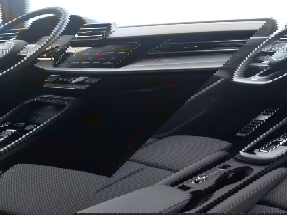 Audi A3 Sedan usata a Bari (4)