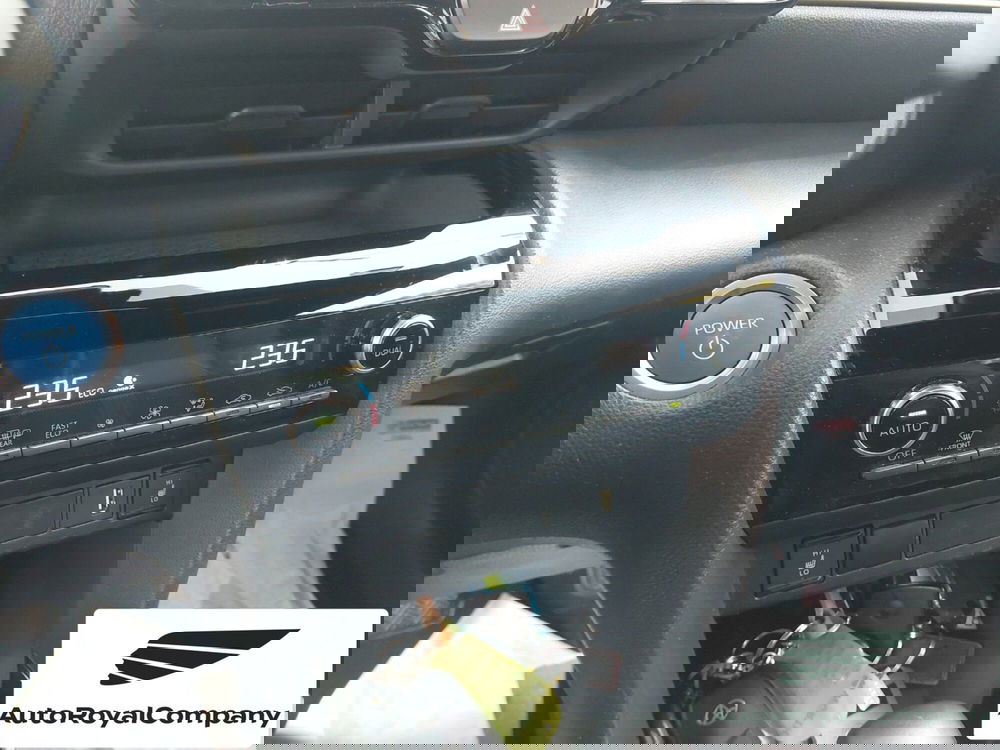 Toyota Yaris Cross usata a Roma (14)