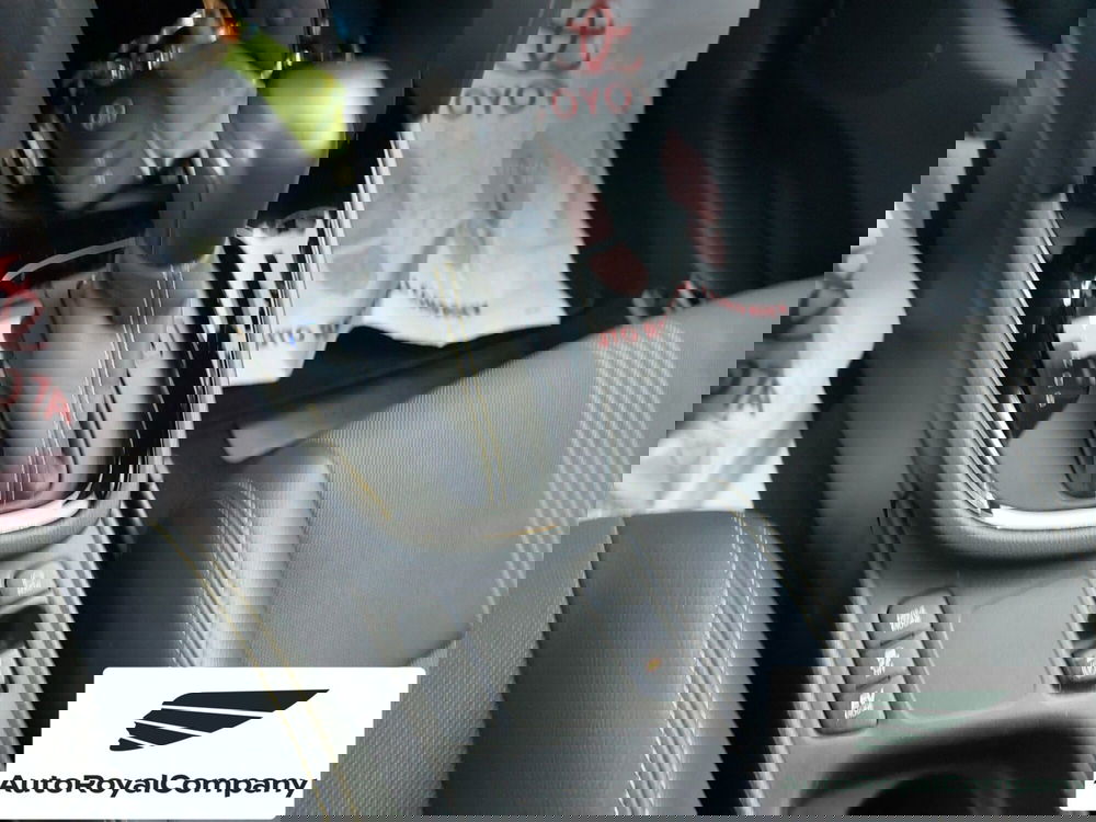 Toyota Yaris Cross usata a Roma (15)