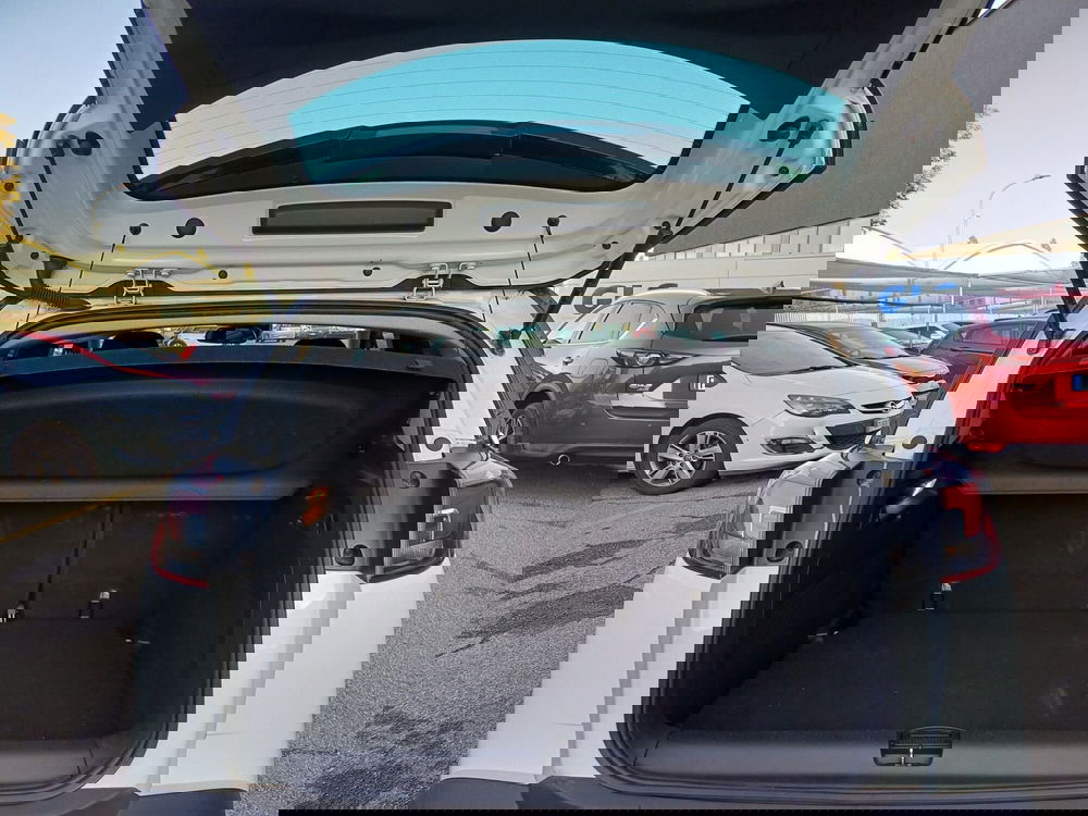 Opel Crossland X usata a Modena (7)