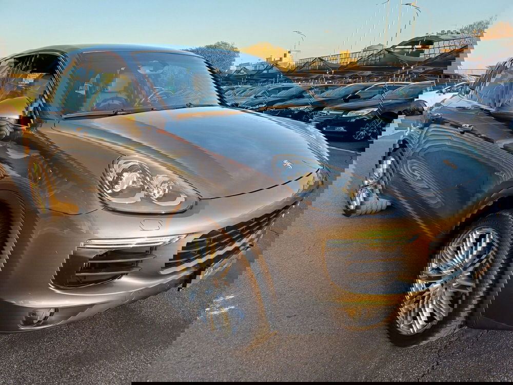 Porsche Cayenne usata a Modena (4)