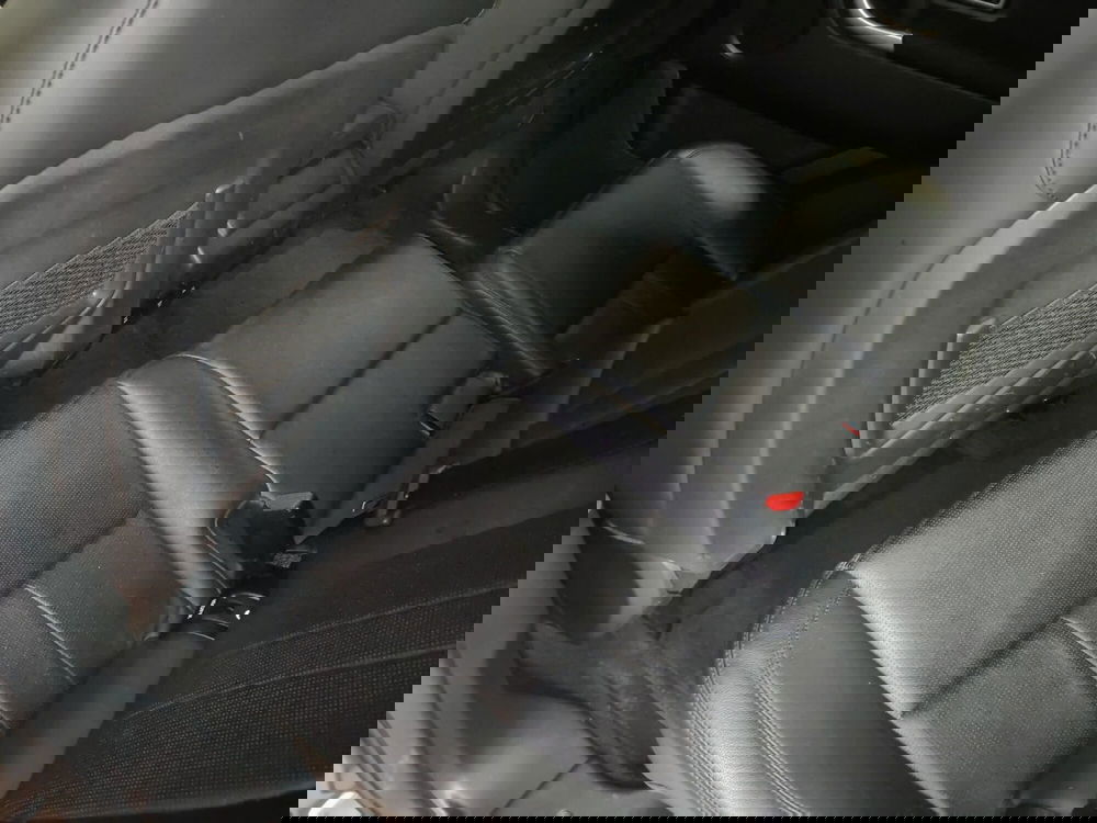 Land Rover Discovery Sport usata a Verbano Cusio Ossola (18)