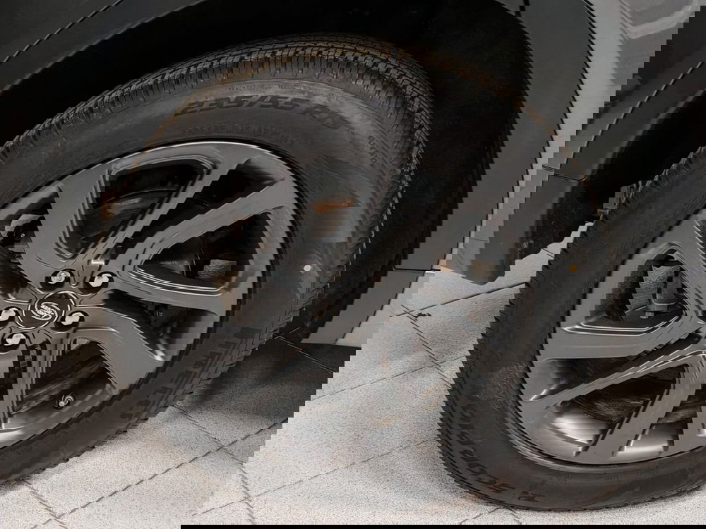 Land Rover Discovery Sport usata a Verbano Cusio Ossola (9)