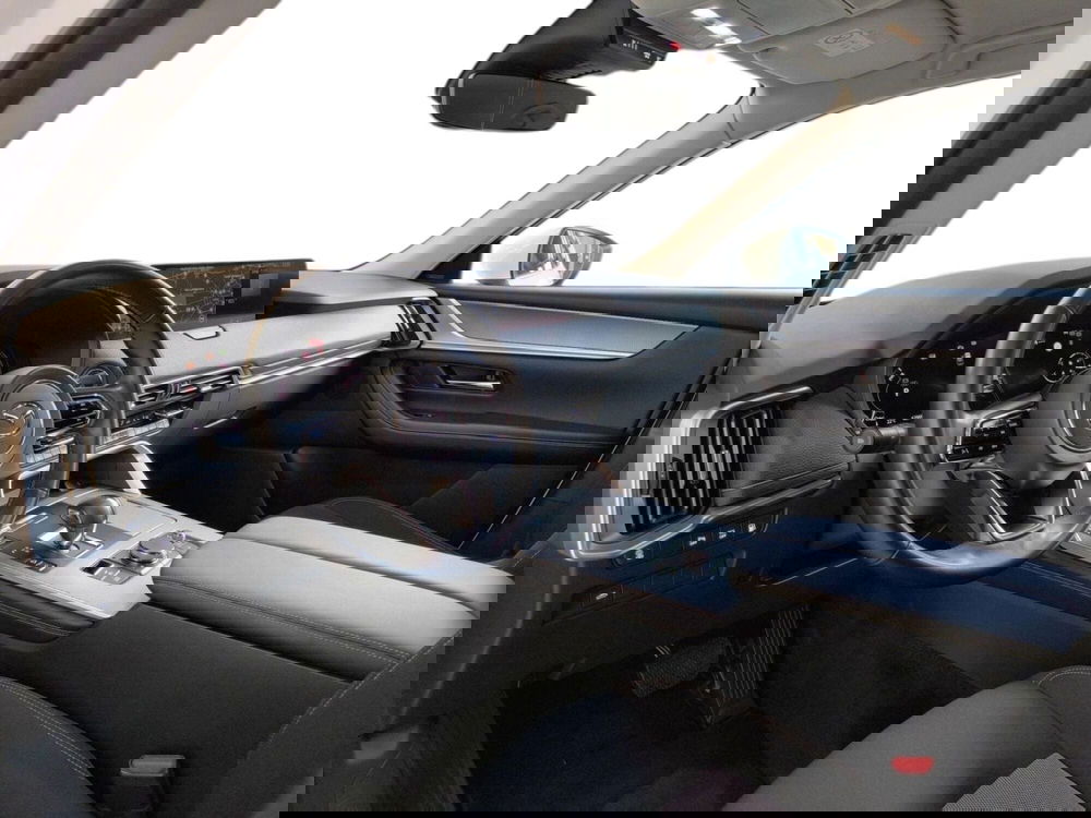 Mazda CX-60 usata a Udine (9)