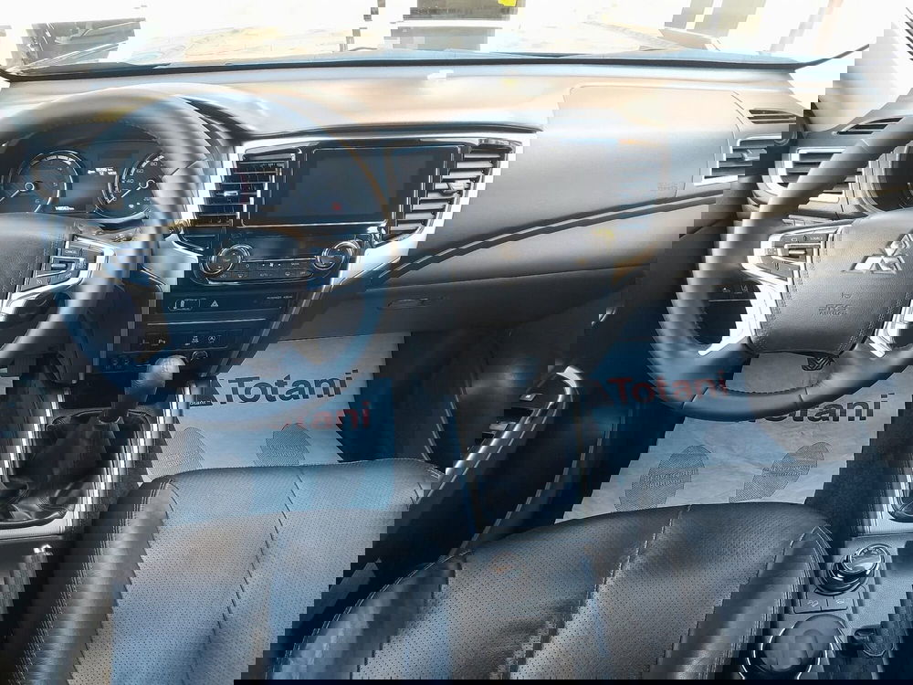 Mitsubishi L200 usata a L'Aquila (10)