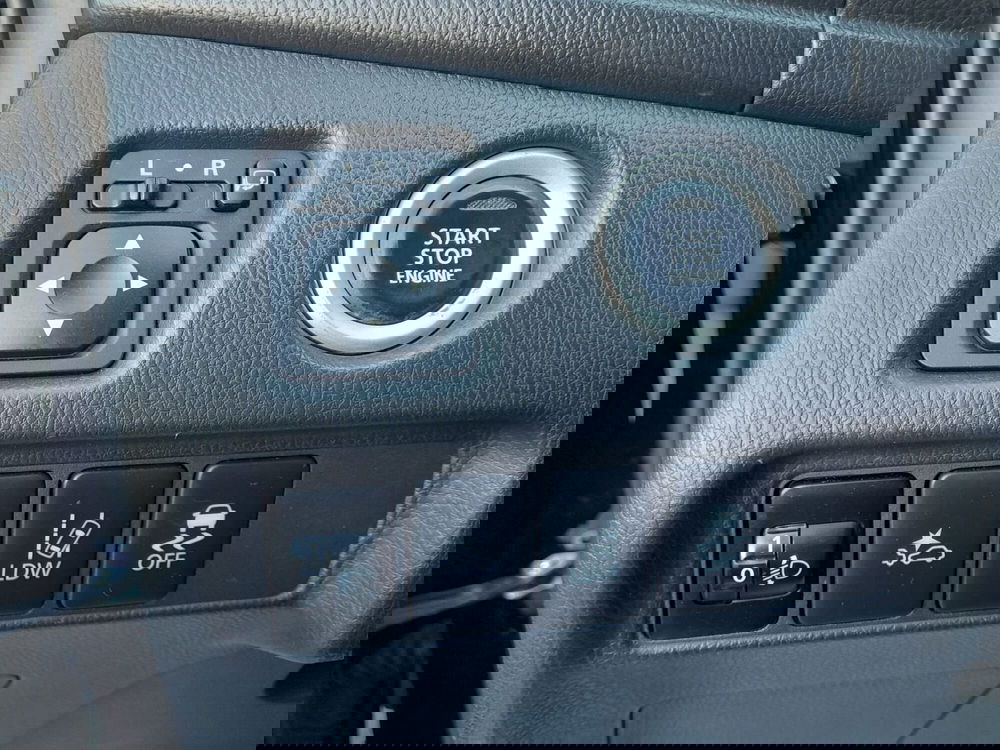 Mitsubishi L200 usata a L'Aquila (11)