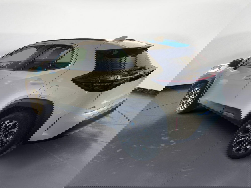 Toyota Yaris Cross nuova a Reggio Calabria (2)