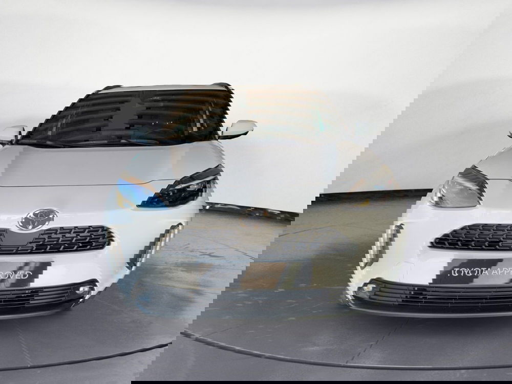 Toyota Yaris Cross nuova a Reggio Calabria (3)