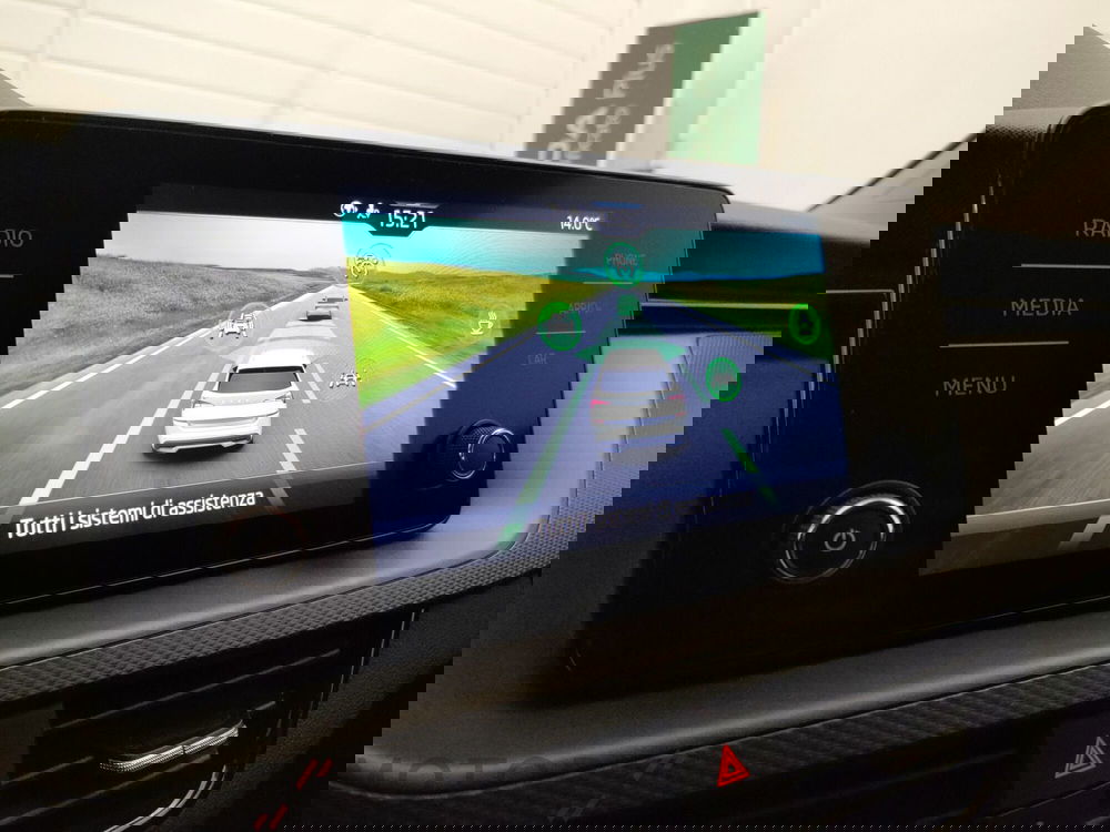 Skoda Kamiq usata a Varese (15)