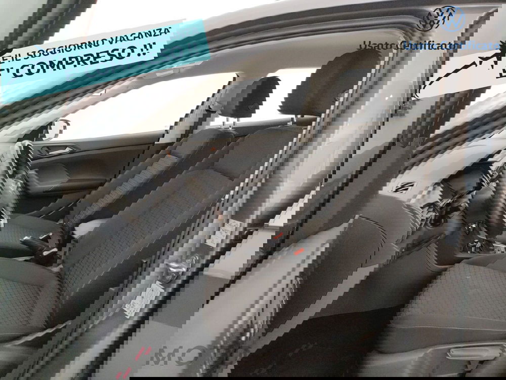 Volkswagen T-Cross usata a Varese (11)