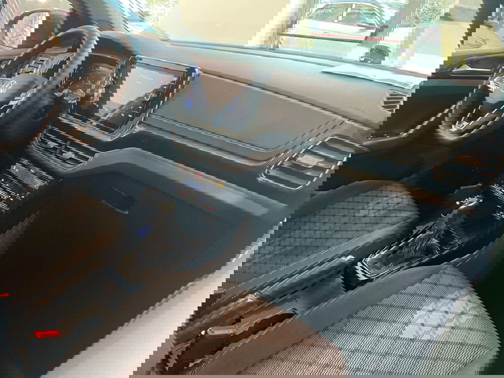 Volkswagen T-Cross nuova a Genova (11)