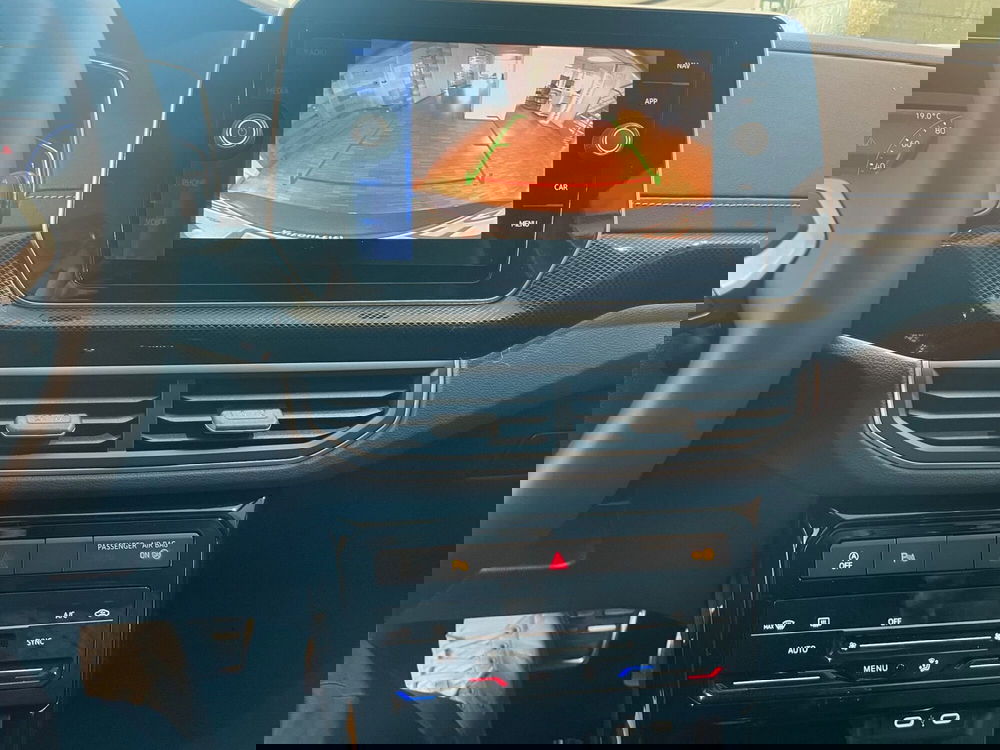 Volkswagen T-Cross nuova a Genova (14)