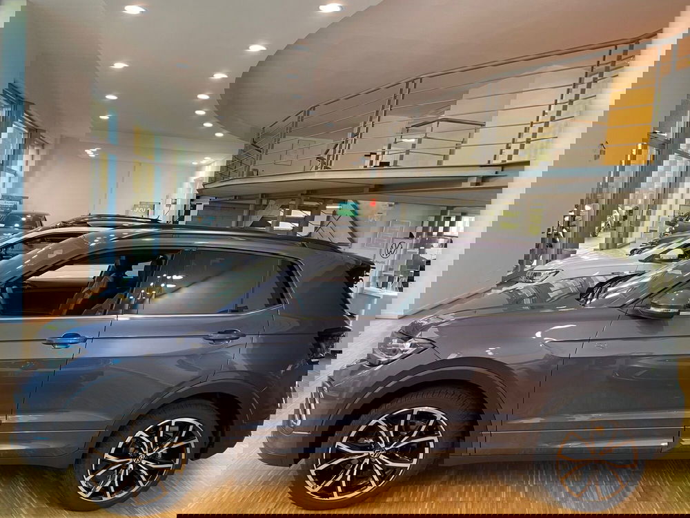 Volkswagen T-Cross nuova a Genova (2)