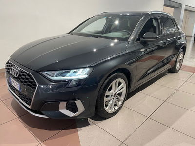 Audi A3 Sportback 35 TFSI S tronic Business Advanced del 2021 usata a Genova