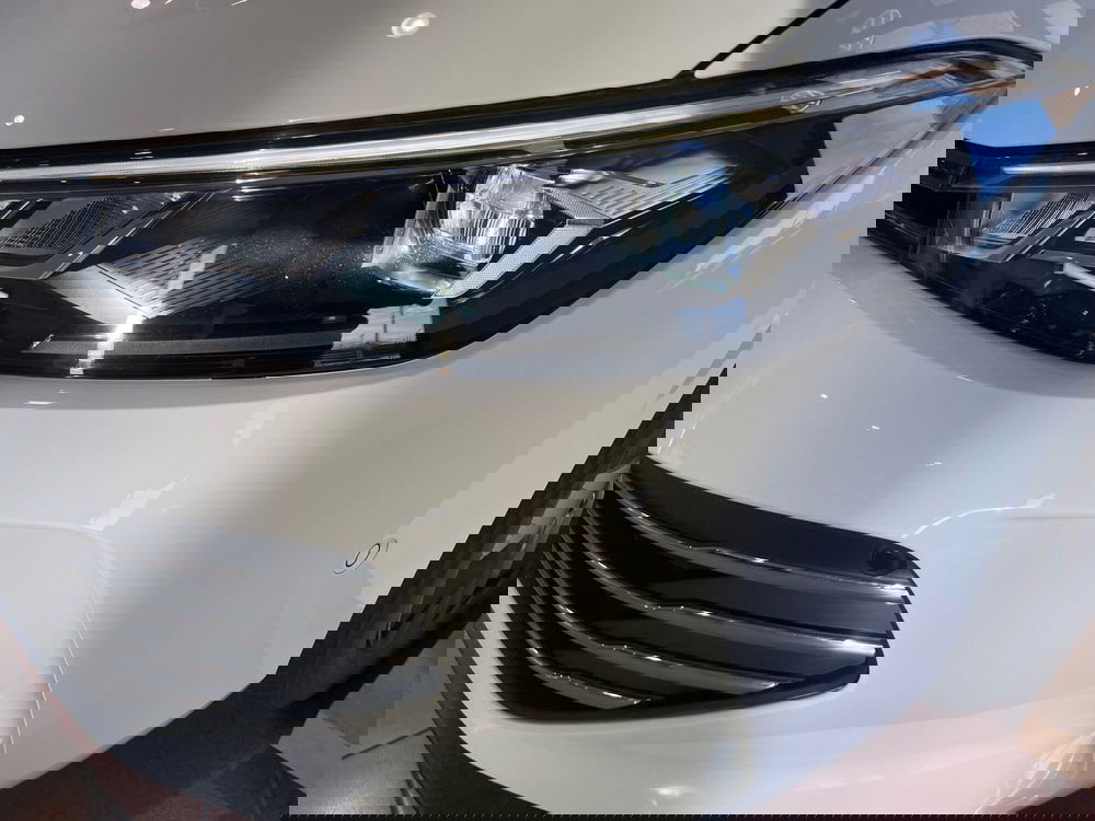 Volkswagen Passat nuova a Genova (12)