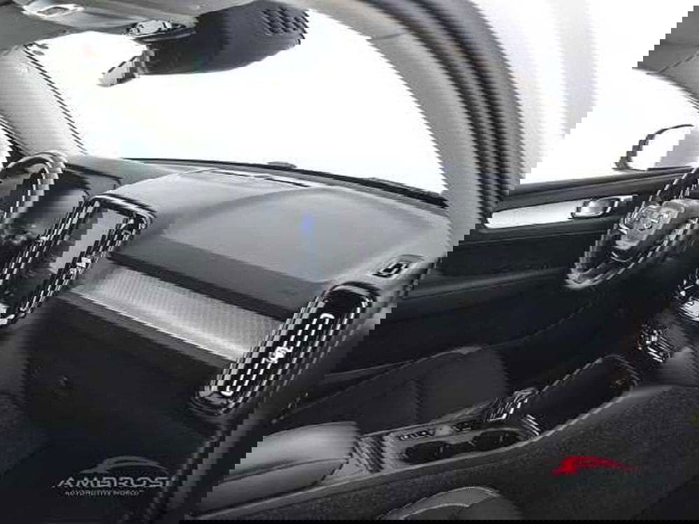 Volvo XC40 usata a Viterbo (12)