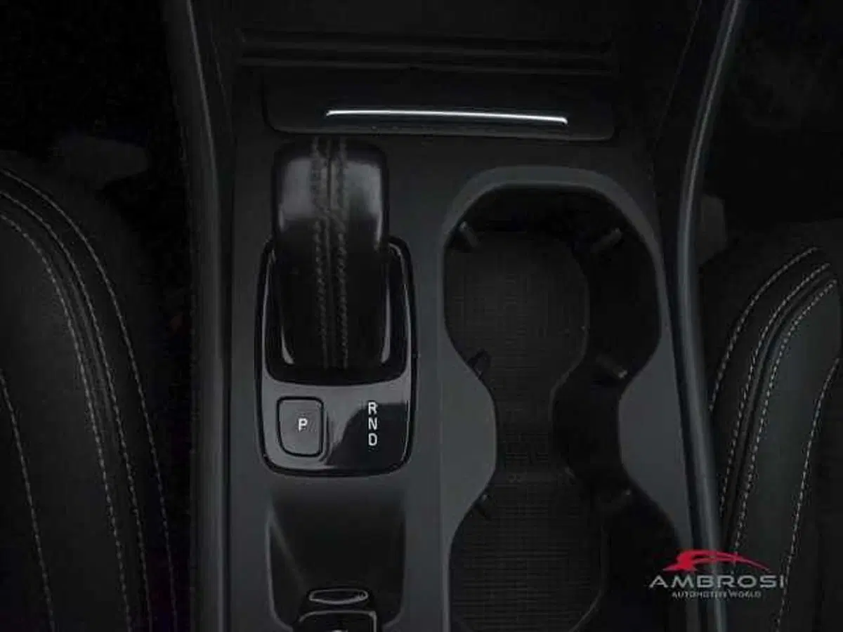Volvo XC40 usata a Viterbo (18)