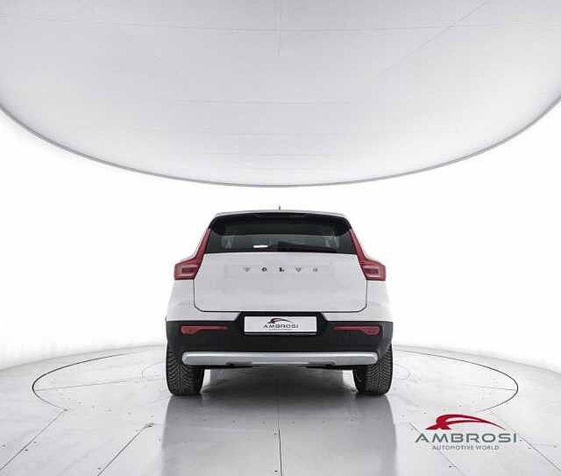 Volvo XC40 usata a Viterbo (6)