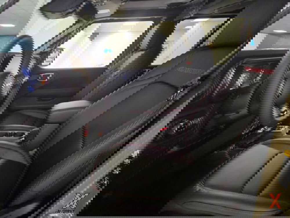 Jeep Wrangler Unlimited nuova a Varese (18)