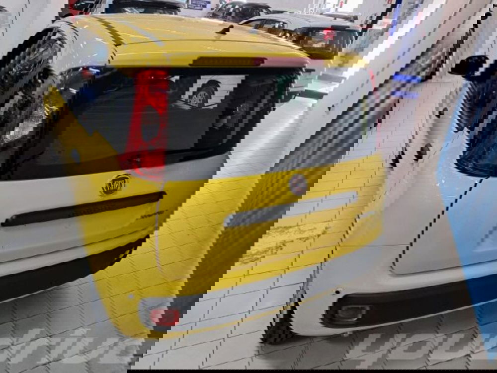 Fiat Panda nuova a Napoli (4)