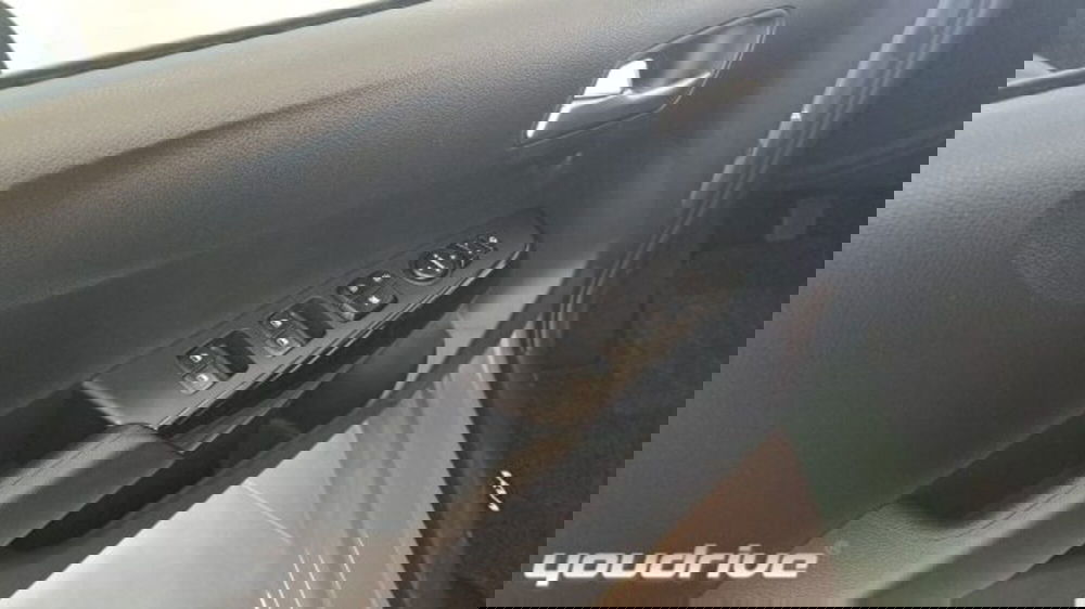 Kia Picanto nuova a Napoli (12)