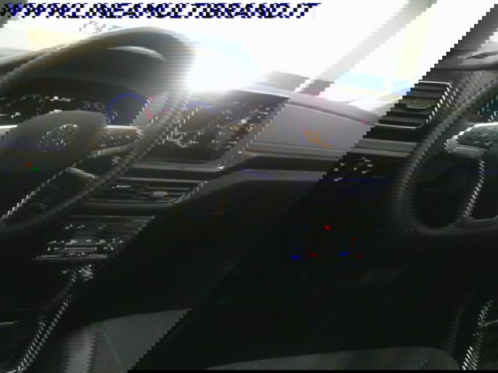 Volkswagen T-Cross usata a Piacenza (18)