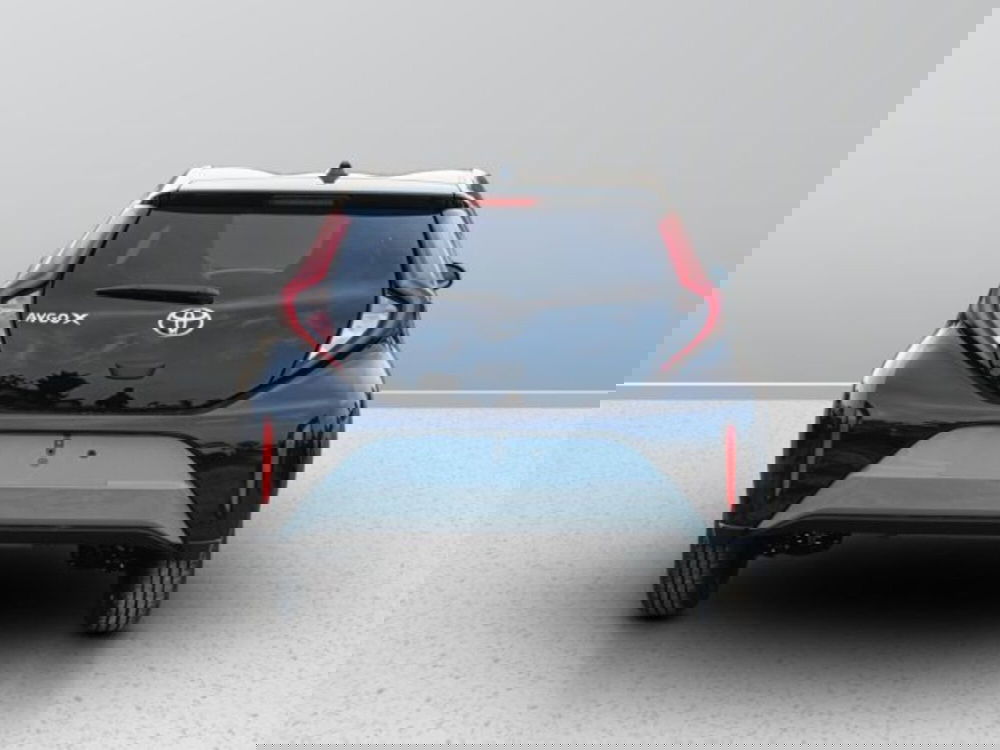 Toyota Aygo X nuova a Teramo (4)