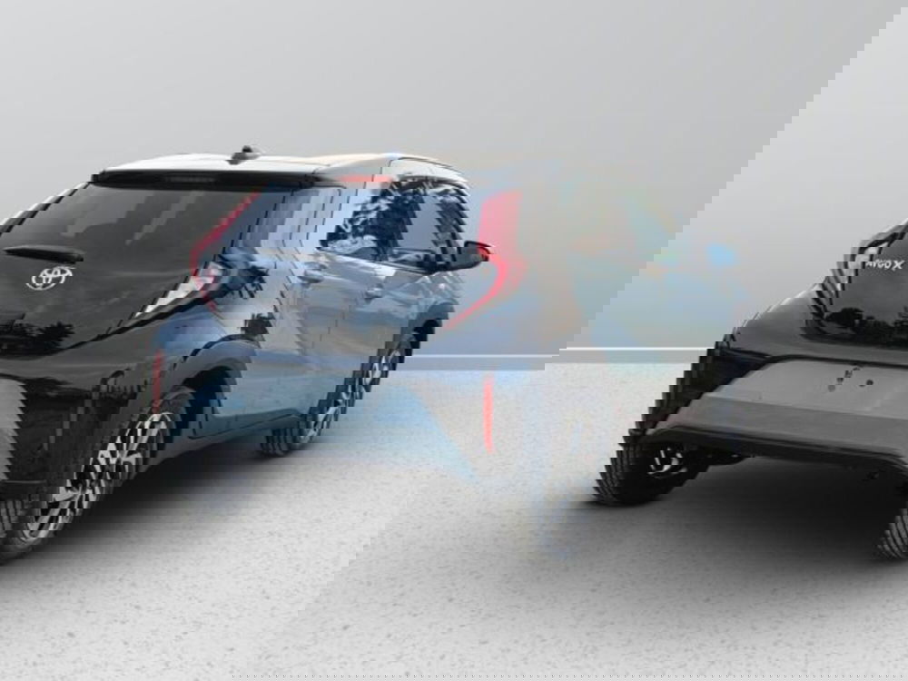 Toyota Aygo X nuova a Teramo (5)
