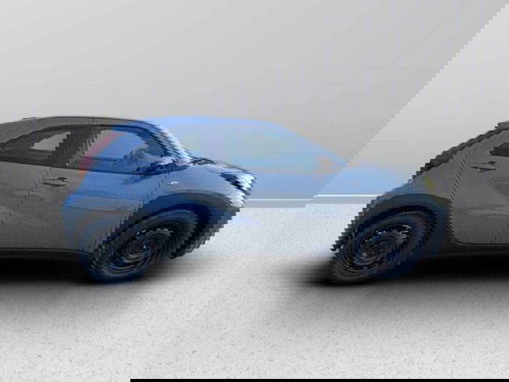 Toyota Aygo X nuova a Teramo (3)