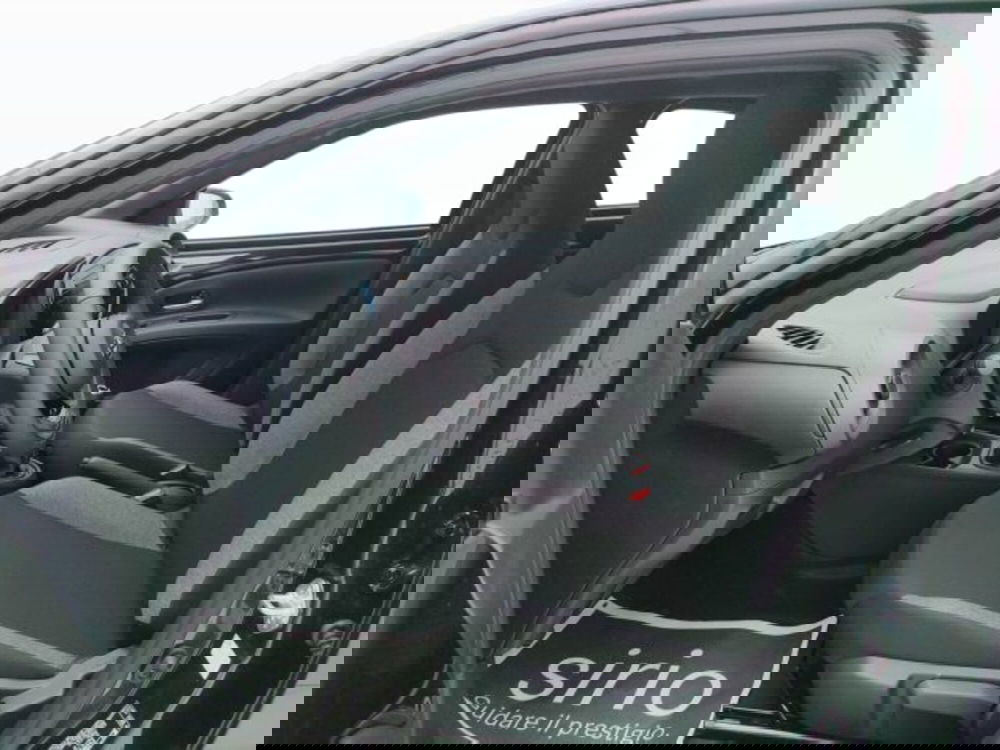 Toyota Aygo X nuova a Teramo (12)