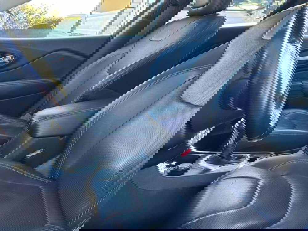 Jeep Cherokee usata a Lucca (13)