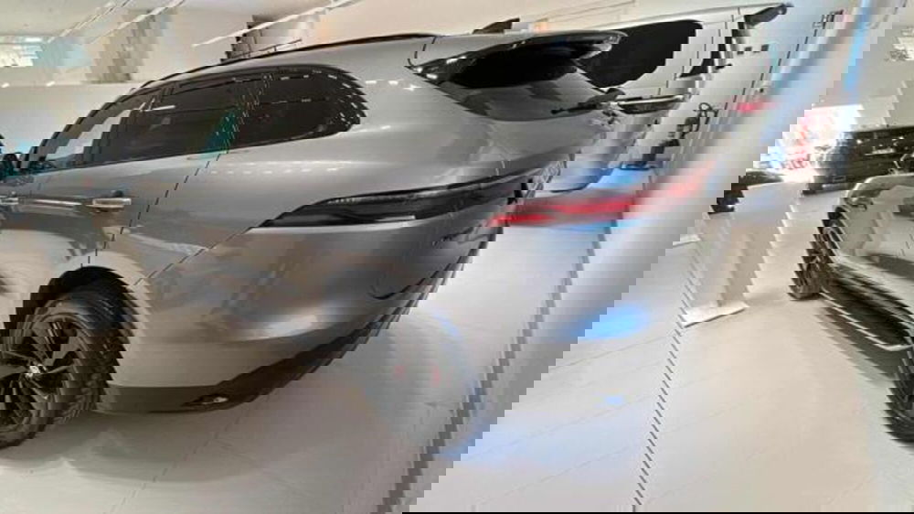 Jaguar F-Pace usata a Lucca (4)