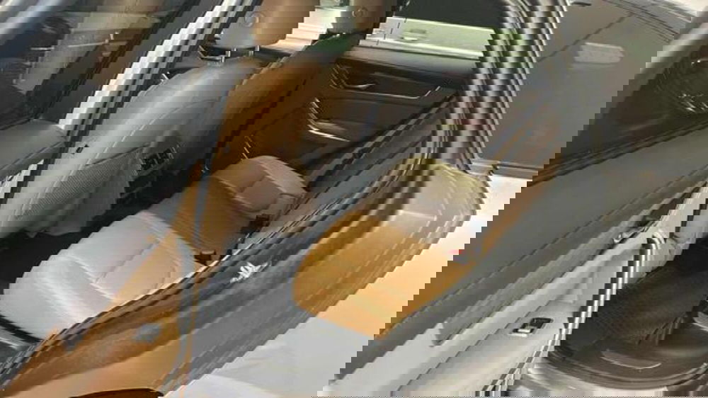 Jaguar F-Pace usata a Lucca (7)